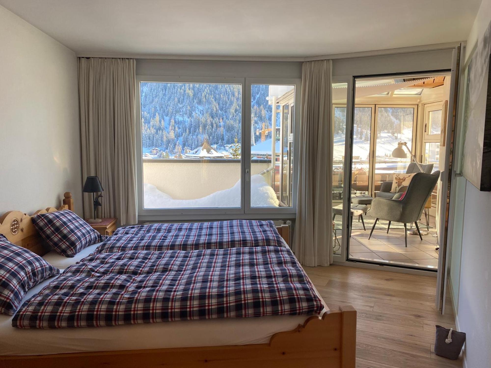 Wef Apartment Mit Weitsicht Davos Luaran gambar